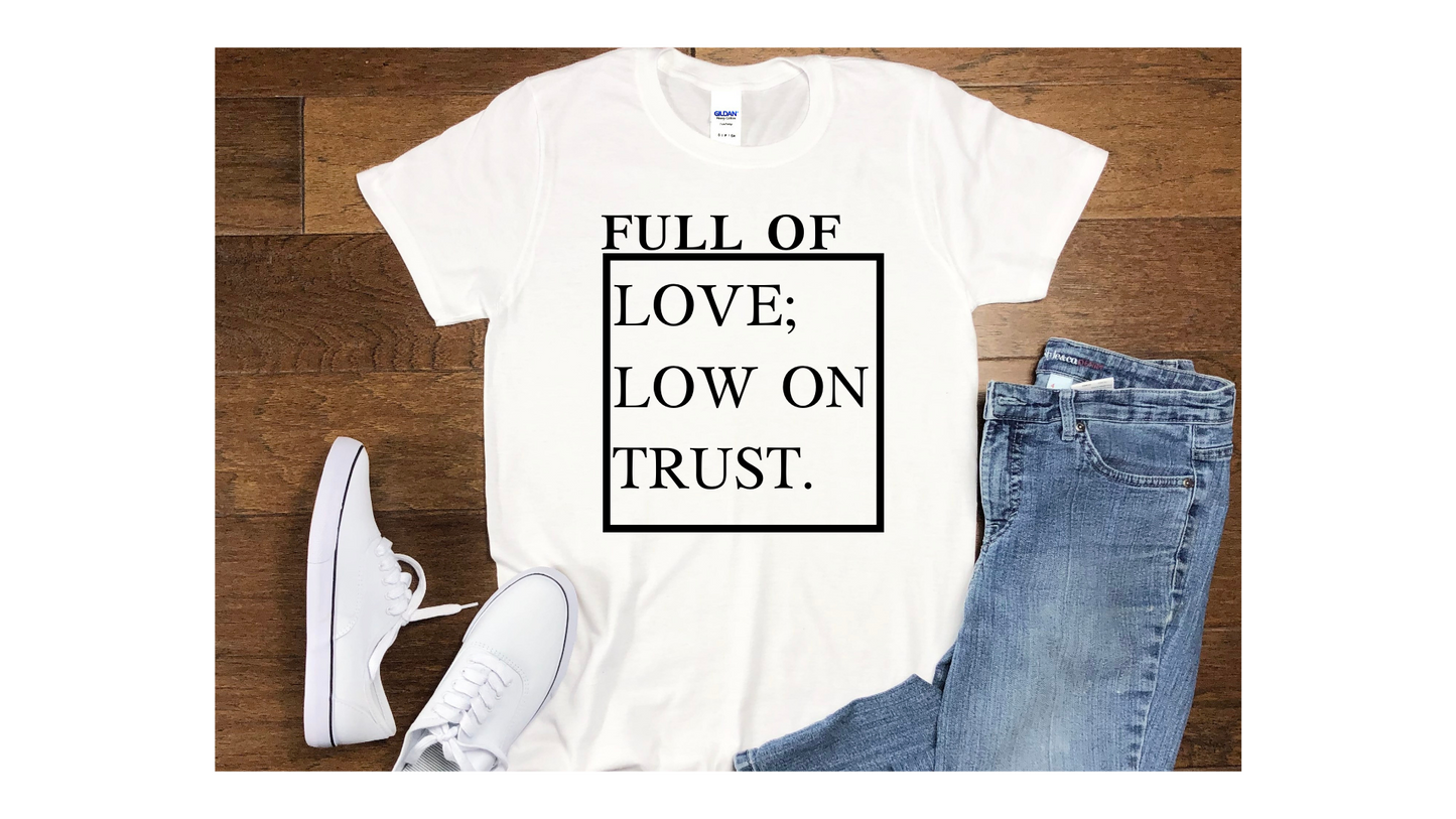 UNISEX SHORT SLEEVE T-SHIRT