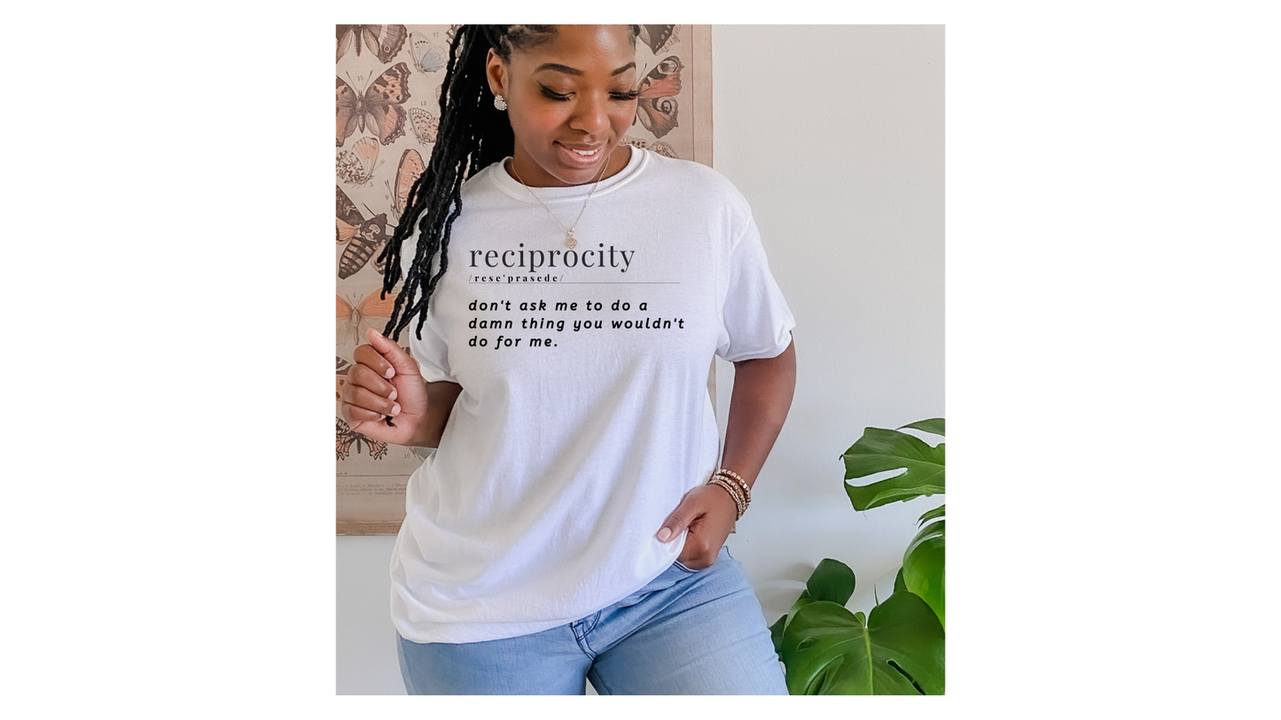 UNISEX SHORT SLEEVE T-SHIRT